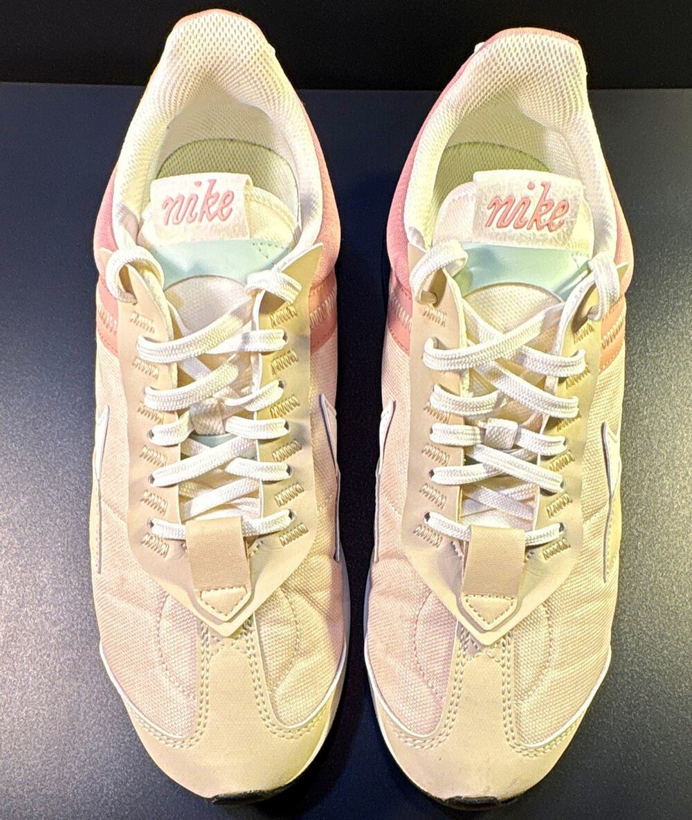 Nike Air Max Pre-Day DQ4989-206 Low Top Canvas Sneaker Brown Rattan Rose